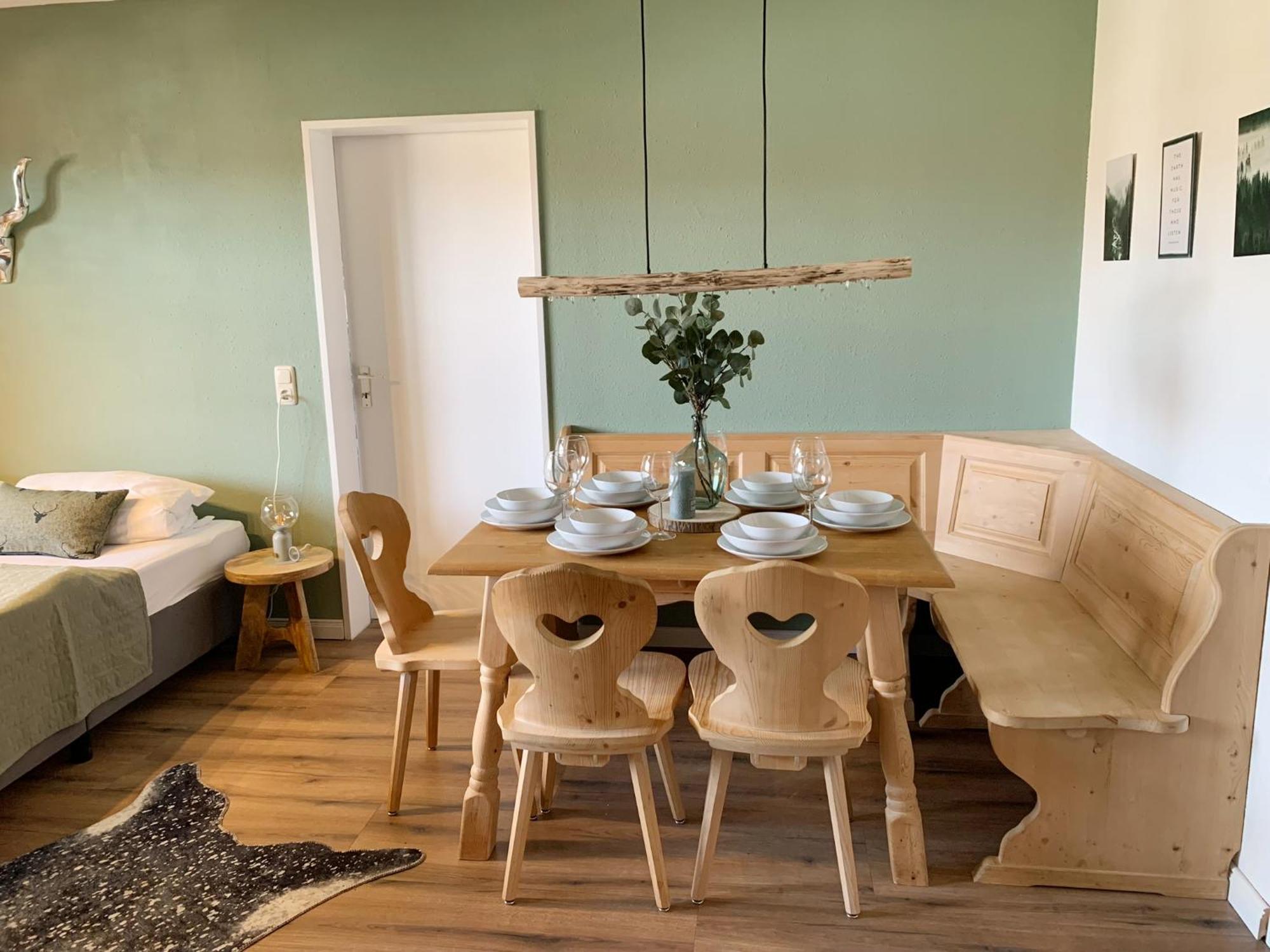 Lindners Hideaways - Bergnest Lodge - Bergblick Fewo 6 Pers Balkon Garten Hund Ski Unterkunft Luftkurort Oberreute Naehe Buchenegger Wasserfaelle Eistobel Bodensee Dış mekan fotoğraf